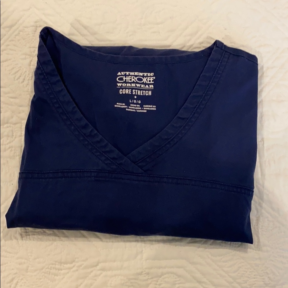 Cherokee scrub top